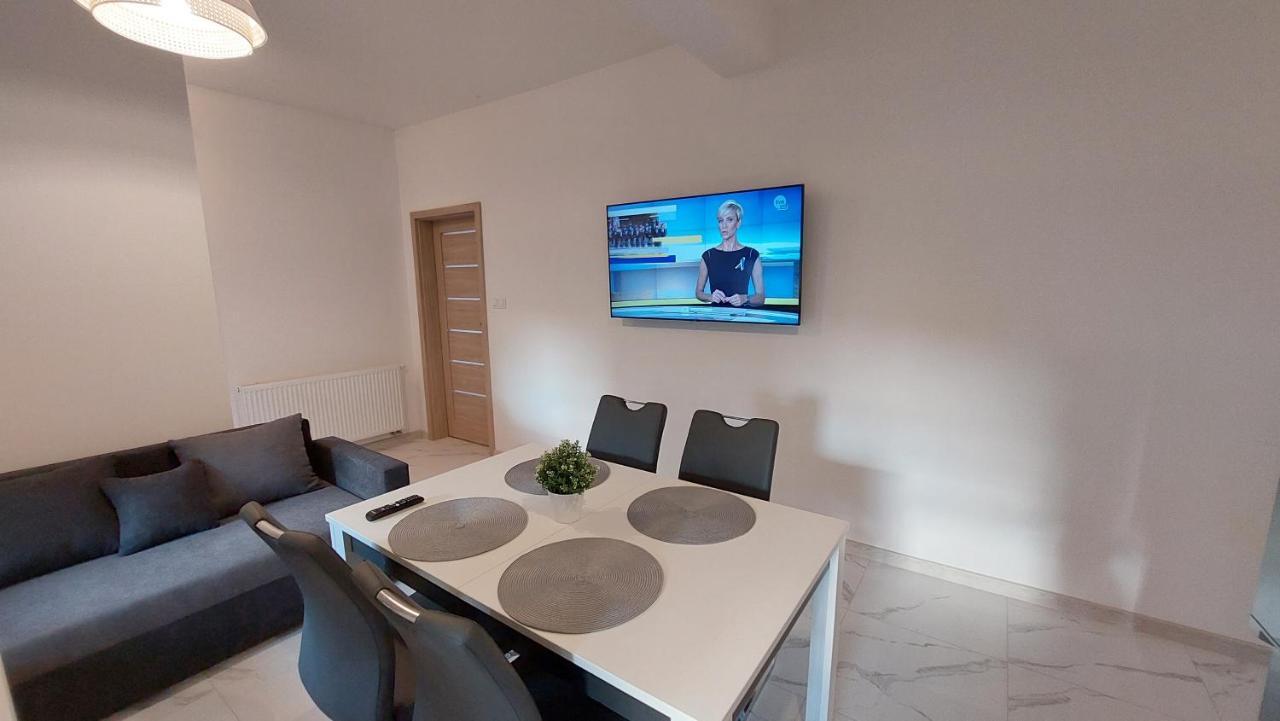 Apartamenty Starowiejska 39, Ryczow - 10Km Od Zator Energylandia Exterior foto
